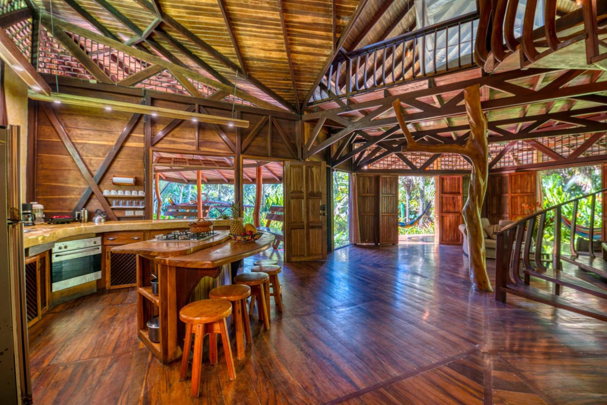 Tree House Beachfront Lodge Puerto Viejo de Talamanca Εξωτερικό φωτογραφία