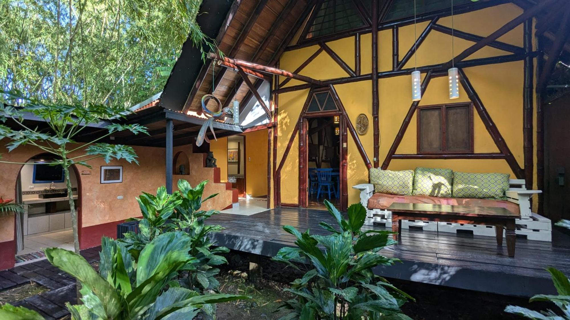 Tree House Beachfront Lodge Puerto Viejo de Talamanca Εξωτερικό φωτογραφία